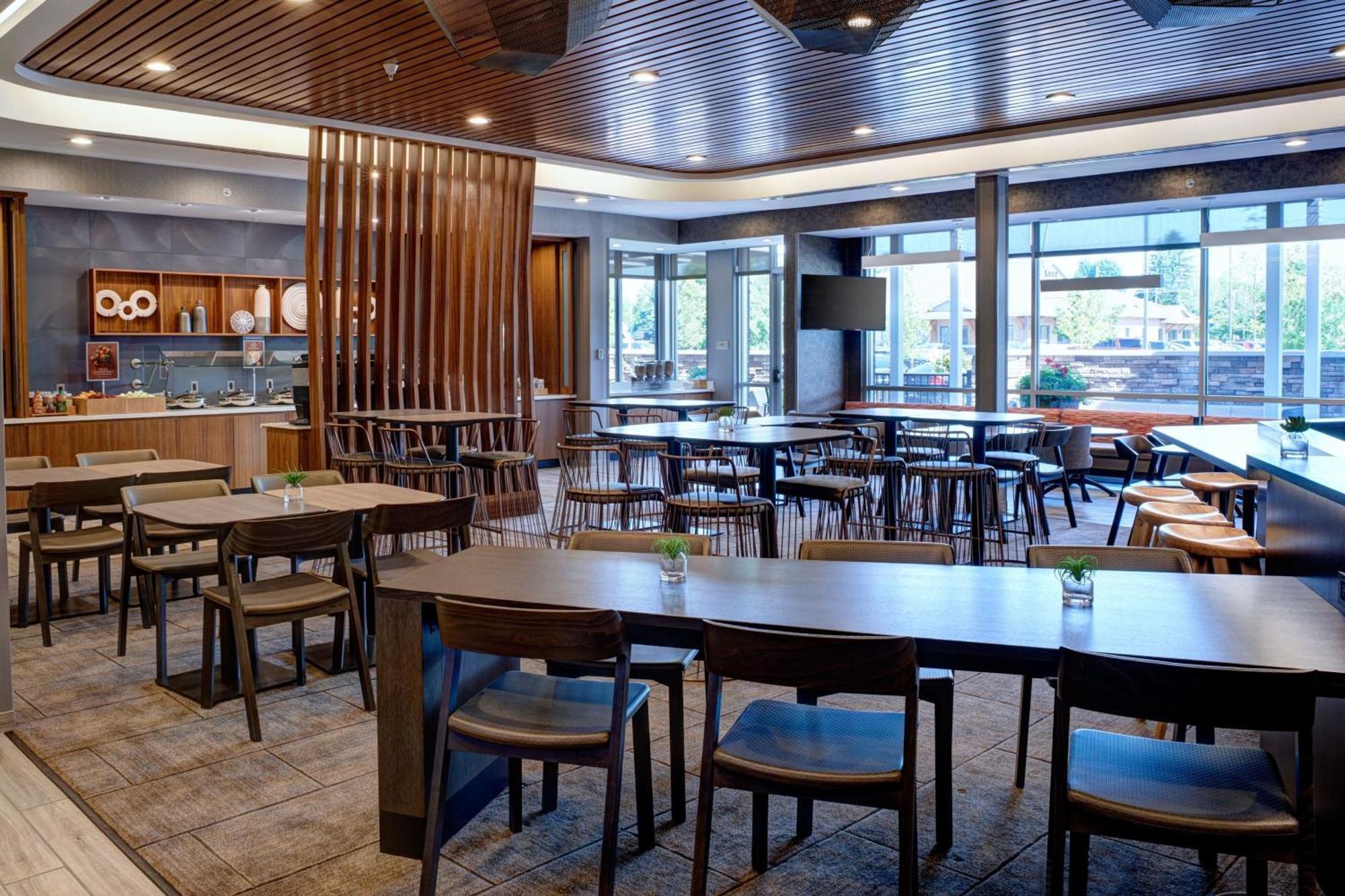 Springhill Suites By Marriott Grand Rapids West Grandville Exterior photo